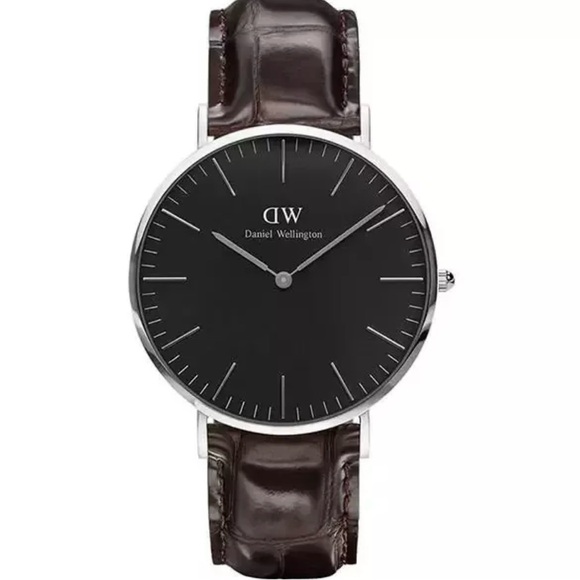 Daniel Wellington Classic York DW00100134 Black Dial Brown Leather Strap Watch - Picture 4 of 5